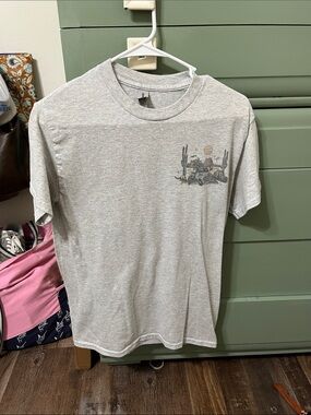 Heather Gray Desert Graphic Crewneck T‑Shirt
